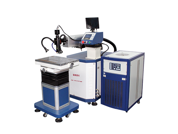 模具激光焊接機的顯微鏡參數(shù)該如何調節(jié)?-鐳康激光